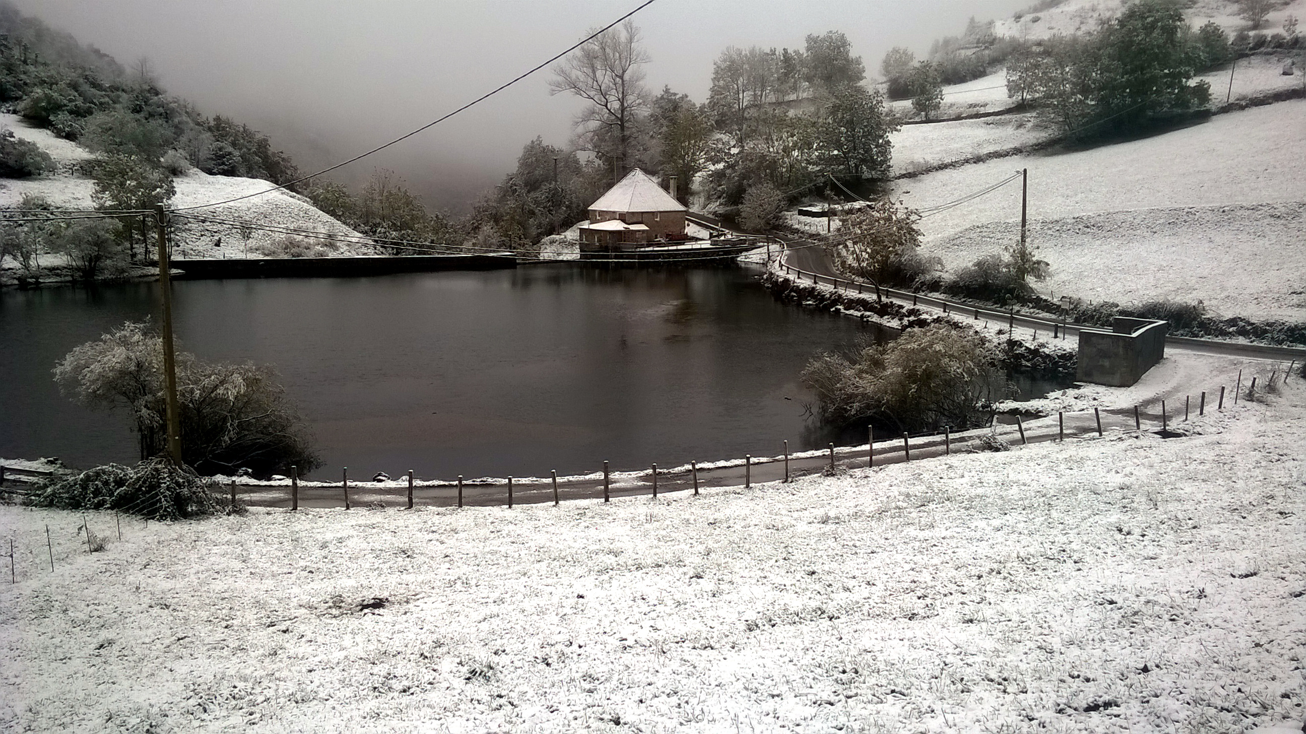 Embalse de Valle de Lago
